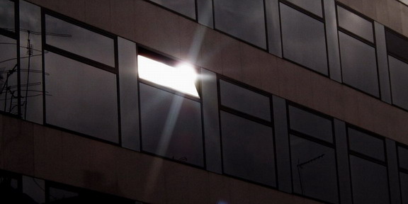 20080422081423-20060518195601-office-sun.jpg